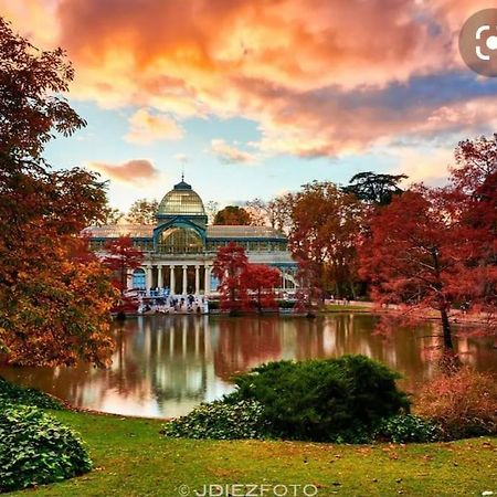 Parque El Retiro Madrid Leilighet Eksteriør bilde